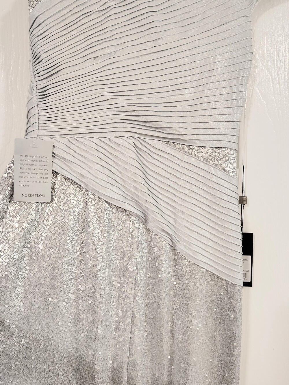 NWT $558 Tadashi Shoji Parma Draped Sequin Gown Silver Women's Medium Evening - Picture 8 of 12